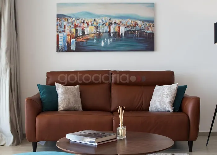 Villa Smaragd - Opal - Luxury Apt With Shared Pool And Private Hot Tub