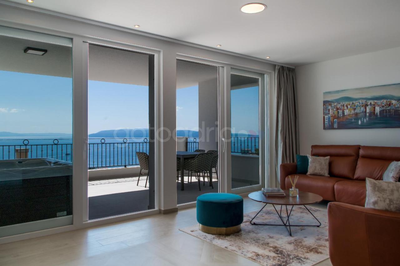 Apartment Smaragd - Opal - Luxury With Shared Pool And Private Hot Tub *