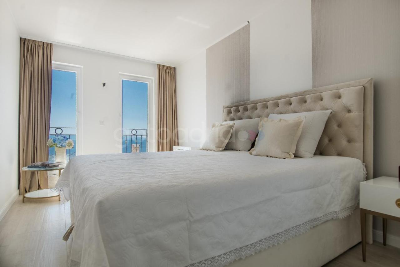 Smaragd - Opal - Luxury With Shared Pool And Private Hot Tub Apartment *
