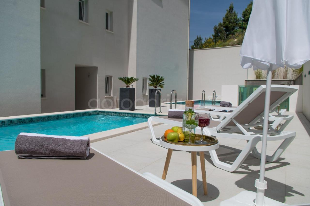 Smaragd - Opal - Luxury With Shared Pool And Private Hot Tub